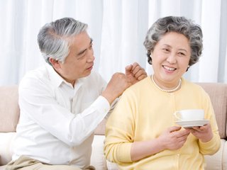 西方人為何少發(fā)食道癌？經(jīng)常胃反流小心食道癌