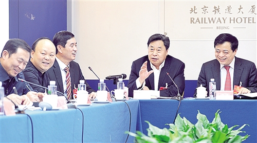 代表、委員暢談學(xué)習(xí)習(xí)近平總書記重要講話體會：吃了"定心丸" 干勁更足了