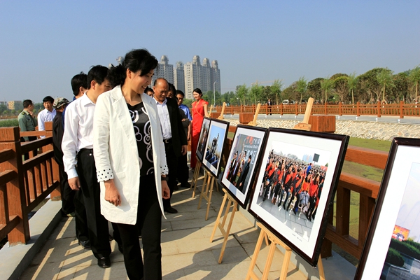 “美麗城，和諧正陽(yáng)”攝影展開(kāi)展