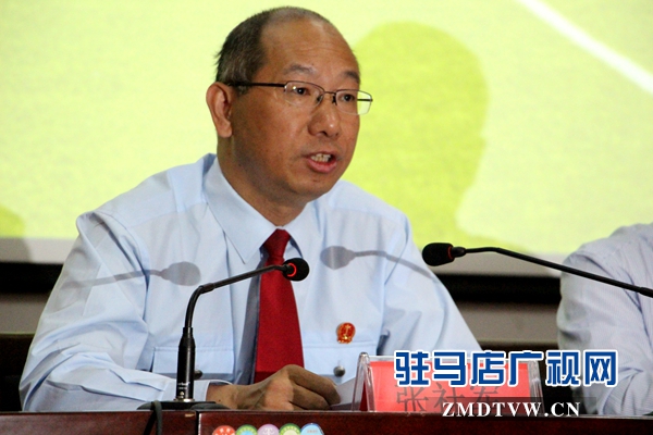 市中級(jí)人民法院黨組書記、院長(zhǎng)張社軍講話.JPG