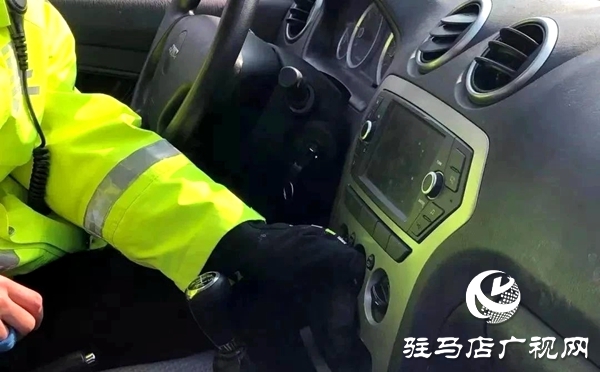 返程路上，如何快速通過疫情查控點？