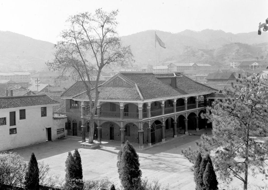  【百個(gè)瞬間說(shuō)百年】1935，生死攸關(guān)的轉(zhuǎn)折