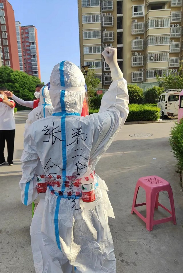 戰(zhàn)疫故事 | 戰(zhàn)勝疫情，我們不能缺席！