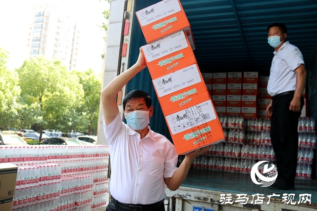 攜手戰(zhàn)“疫”！多家愛心單位捐贈(zèng)抗疫物資