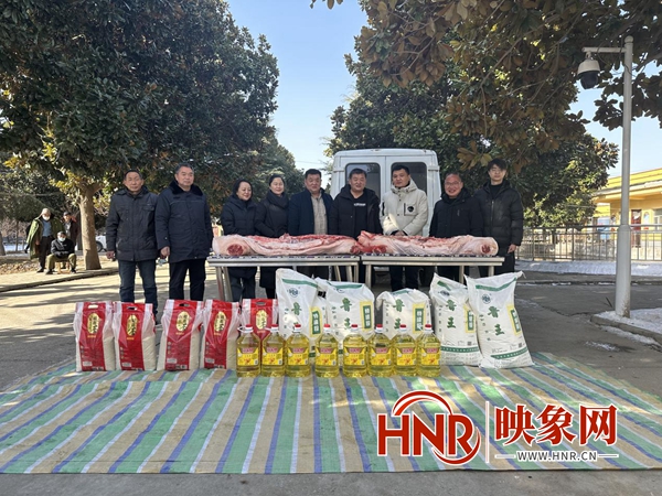 新春送關(guān)懷 情深暖人心——駐馬店段莊孫全貴骨科醫(yī)院走訪慰問(wèn)水屯鎮(zhèn)敬老院