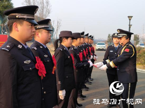 駐馬店市公安局高新區(qū)分局舉行第四個警察節(jié)慶?；顒? width=