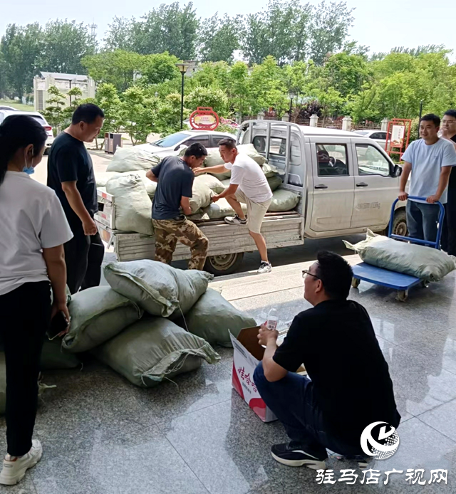 新蔡縣韓集鎮(zhèn)有序發(fā)放良種，助力農(nóng)戶增收