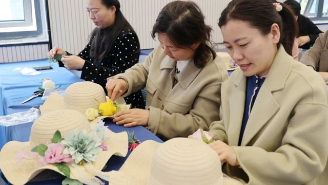 駐馬店市中心醫(yī)院開展“跟黨奮進(jìn)新征程，巾幗建功新時(shí)代”繽紛三月系列活動(dòng)